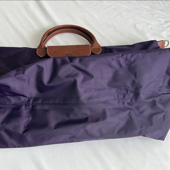 Longchamp Le Pliage Purple Large Travel Tote Expandable comes w/ shoulder strap - Picture 5 of 9